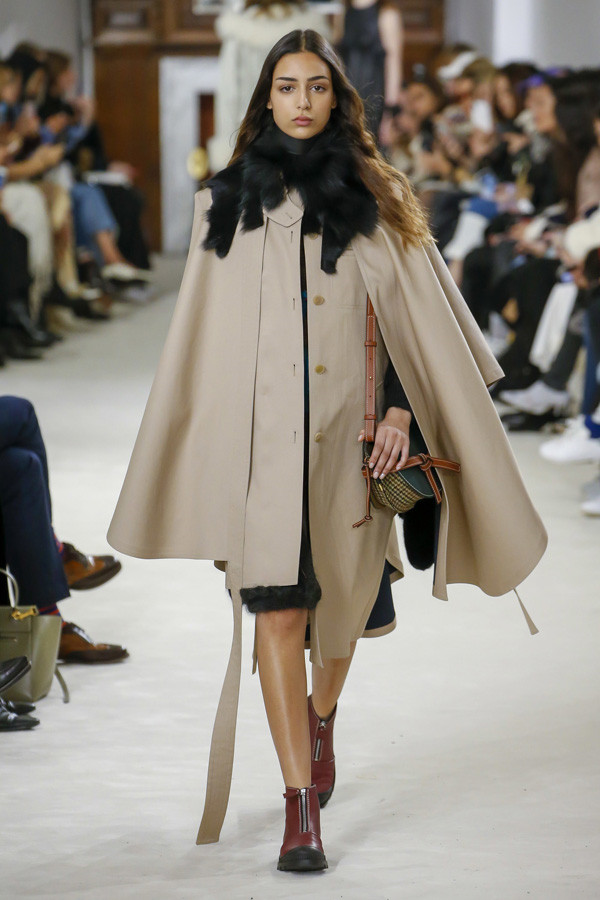 LOEWE 2018秋冬系列时装秀 LOEWE 2018秋冬系列时装秀