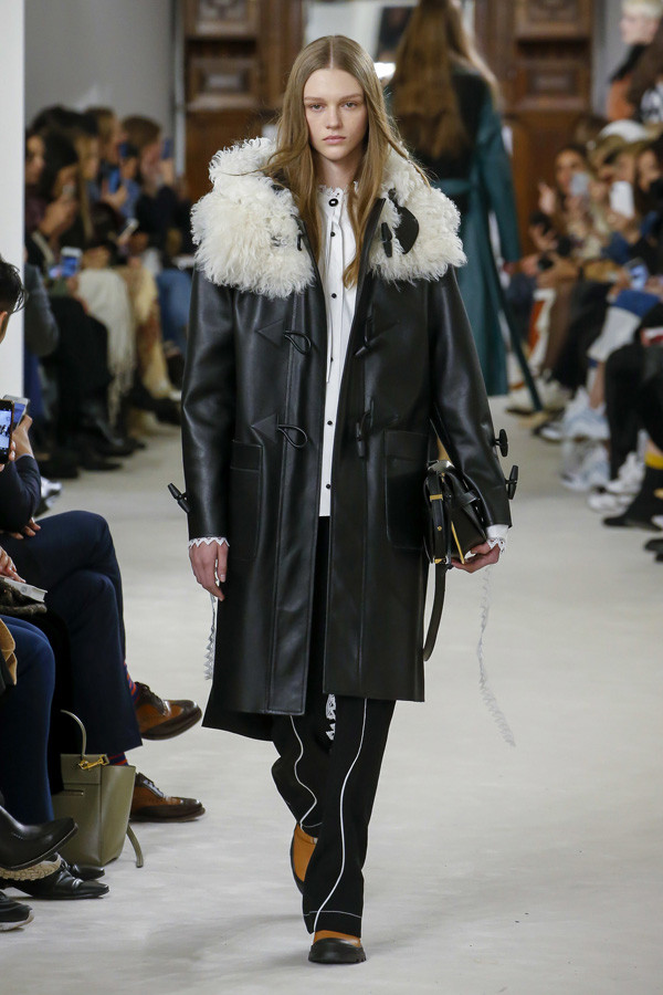 LOEWE 2018秋冬系列时装秀 LOEWE 2018秋冬系列时装秀