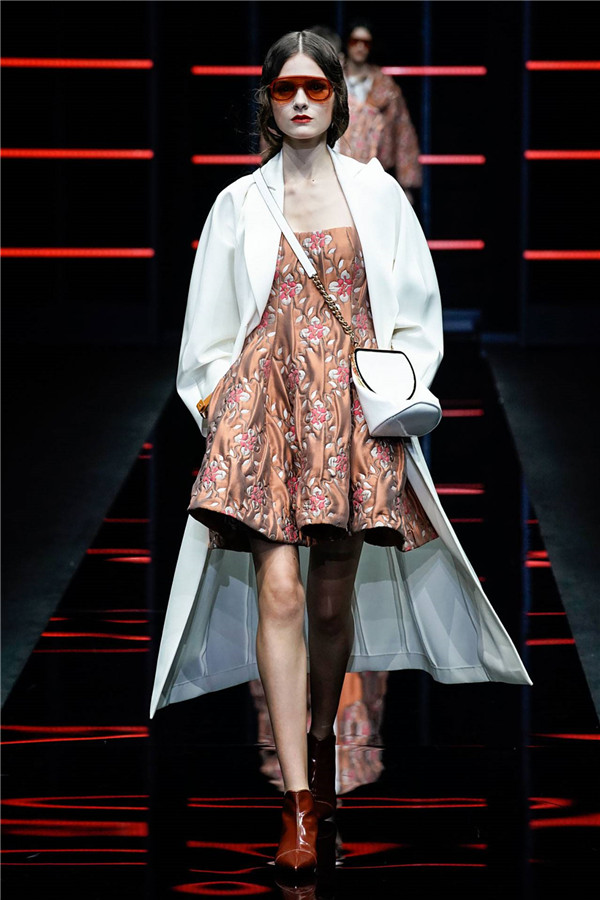 Giorgio Armani 2019秋冬米兰时装秀 Giorgio Armani 2019秋冬米兰时装秀
