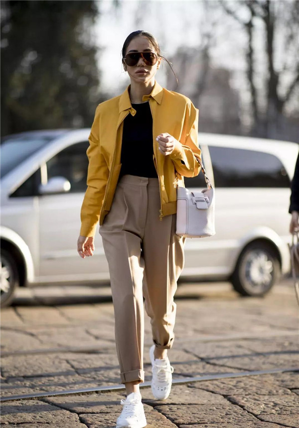 2019早春元起色最佳!开春女孩都爱活力黄 2019早春元起色最佳!开春女孩都爱活力黄