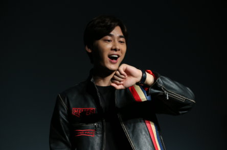 李易峰传授#峰格新一代#告白秘籍 泰格豪雅七夕峰尚之选1.png
