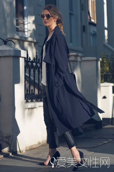 秋天想要美得高挑显气质?来一件长风衣1.jpg