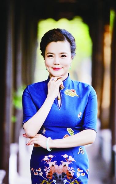 陶玉梅:让旗袍走向世界服装的T形台0.jpg