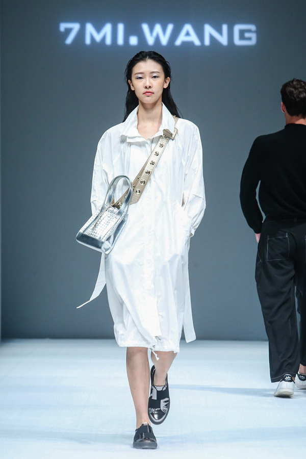 无央·7mi·wang 未来之国/中国国际时装周 2018/19 AW9.jpg