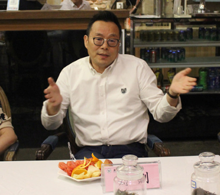 各大企业竞相争抢的“香饽饽”是商业型人才吗?11.jpg