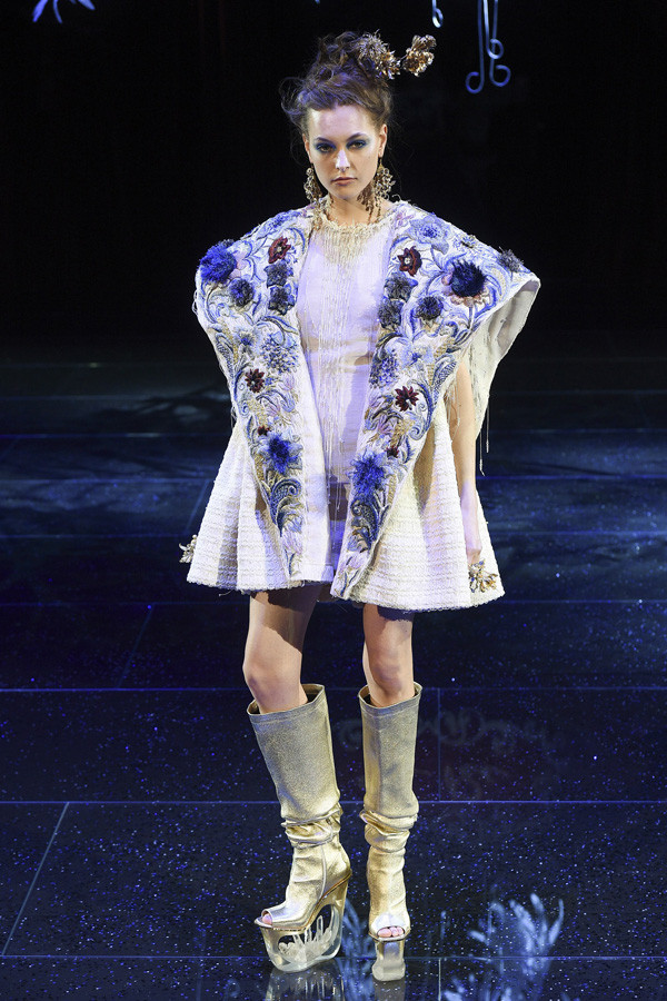 生命之花 至臻至美 Guo Pei 2018春夏高定时装秀