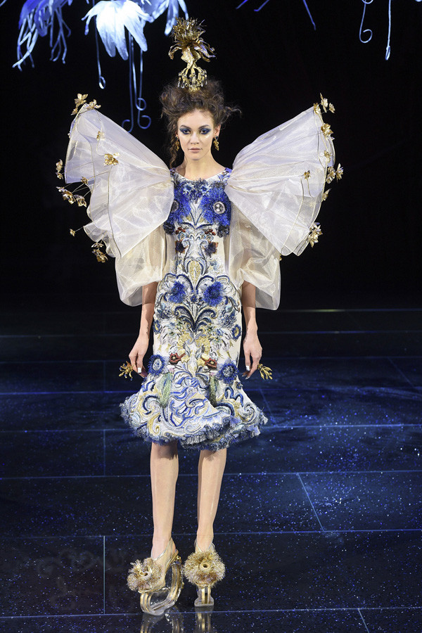 生命之花 至臻至美 Guo Pei 2018春夏高定时装秀