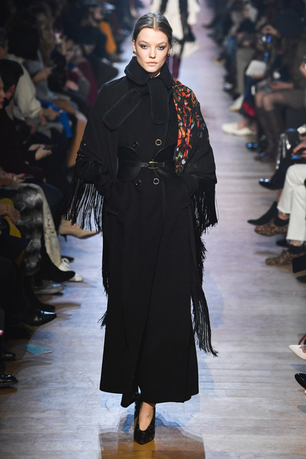 Elie Saab 2018秋冬系列时装秀
