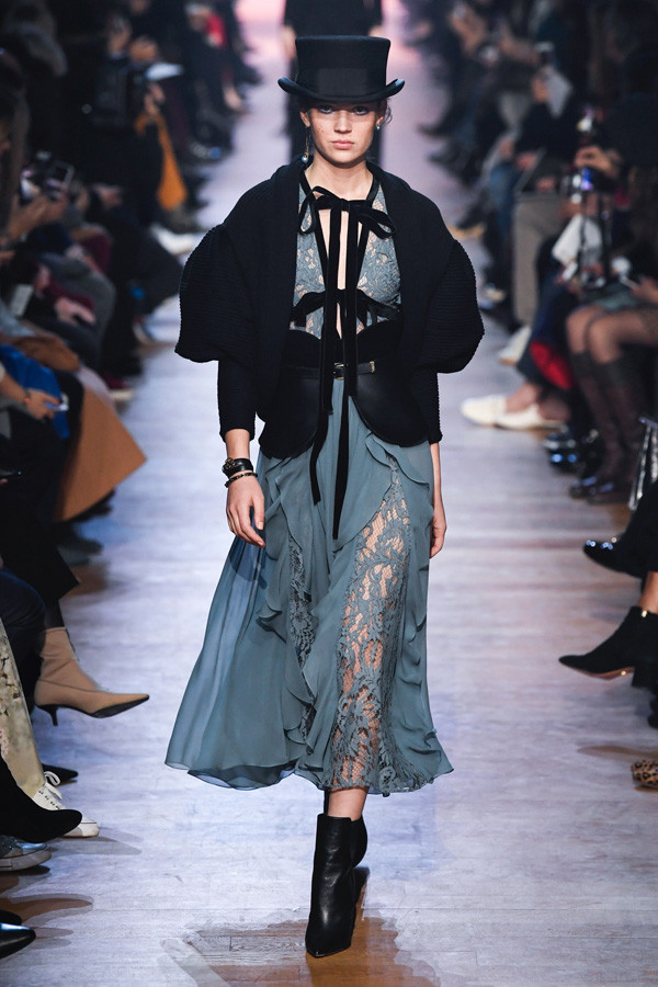 Elie Saab 2018秋冬系列时装秀