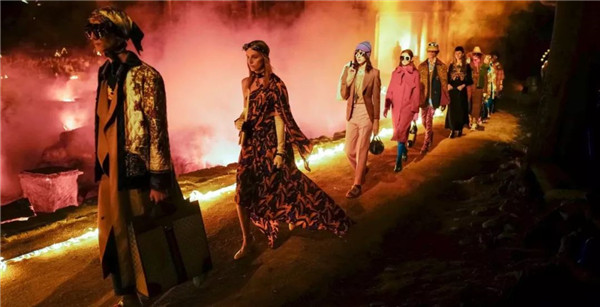 Gucci 2019早春时装秀：上演一场古墓丽影奇幻之旅
