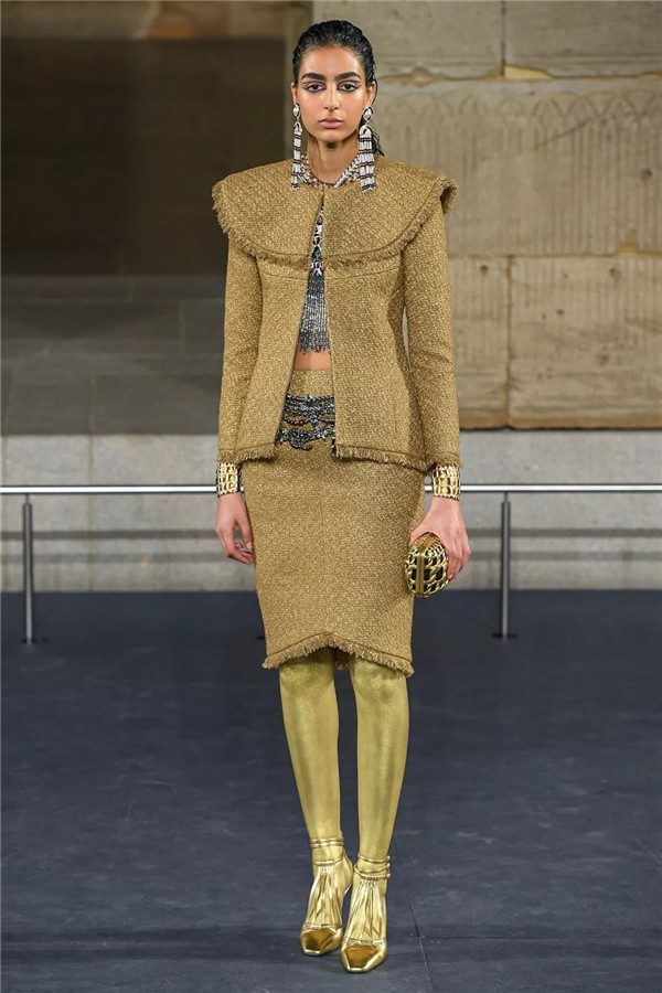 Chanel 2019 早秋时装系列大秀