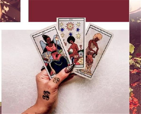 2019/20秋冬女士泳装奇愈趋势