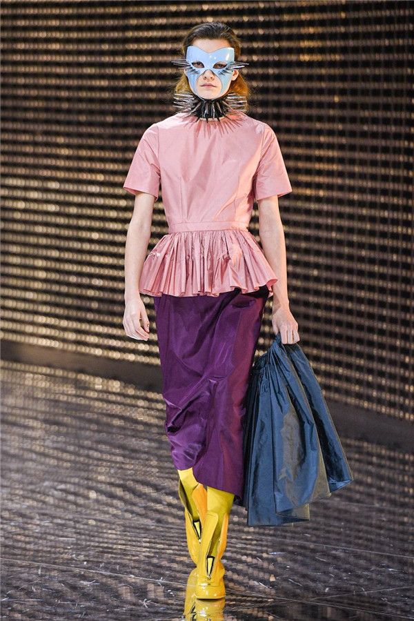 Gucci 2019秋冬米兰时装秀