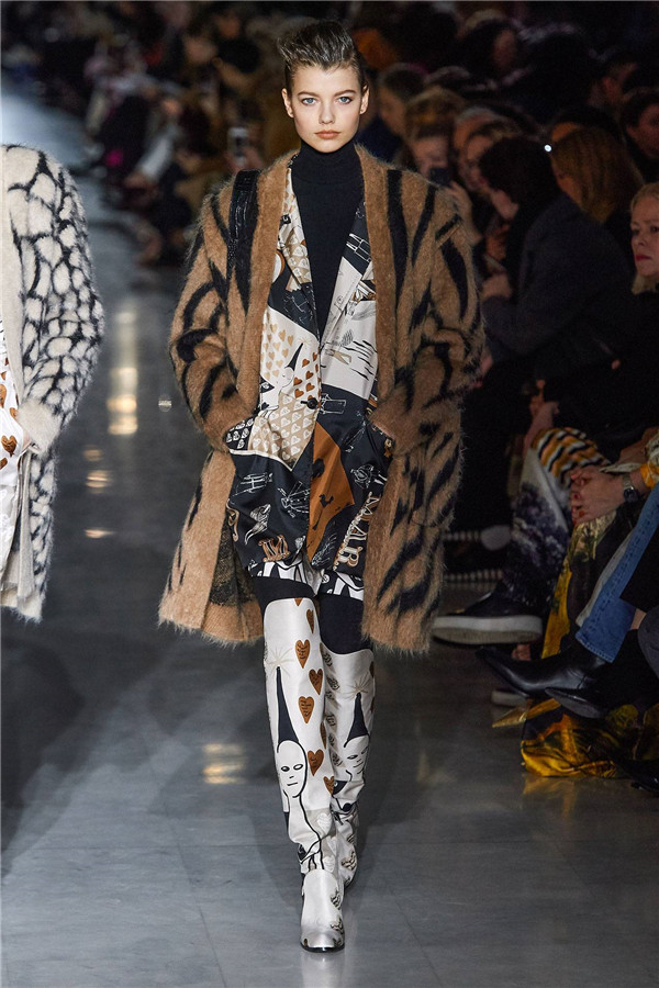 Max Mara 2019秋冬米兰大秀