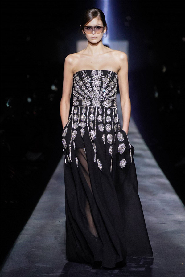Givenchy 2019秋冬巴黎时装周