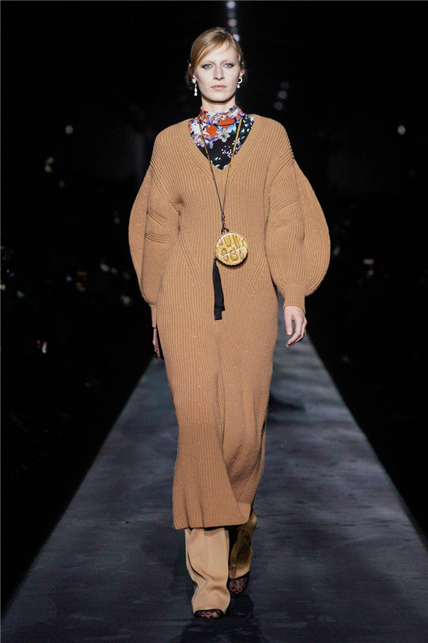 Givenchy 2019秋冬巴黎时装周