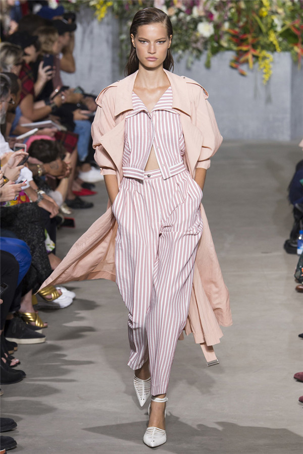 Jason Wu 2018春夏纽约时装周系列秀场