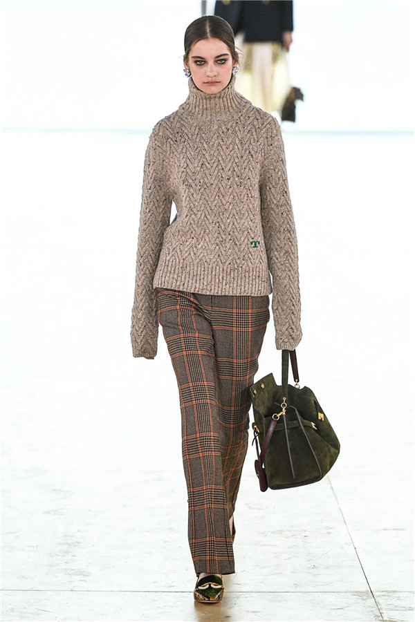 冬日里的绿意盎然，Tory Burch 2019秋冬纽约时装秀