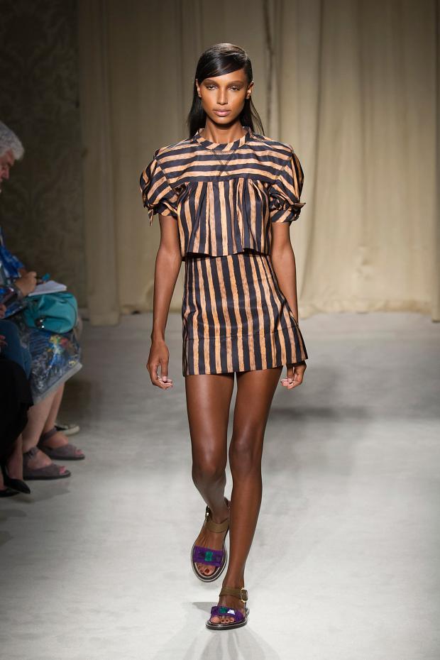 Aquilano Rimondi 2014春夏女装秀26.jpg