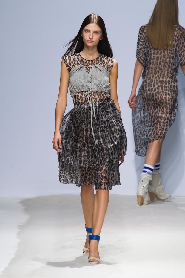 Christian Wijnants 2014春夏女装秀16.jpg