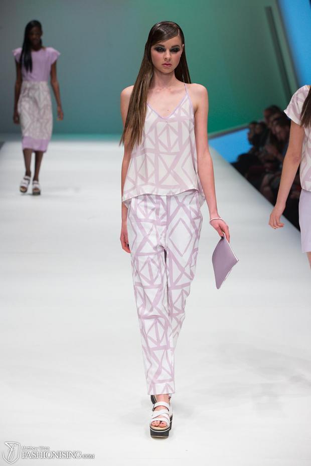 Kuwaii 2014春夏女装秀8.jpg