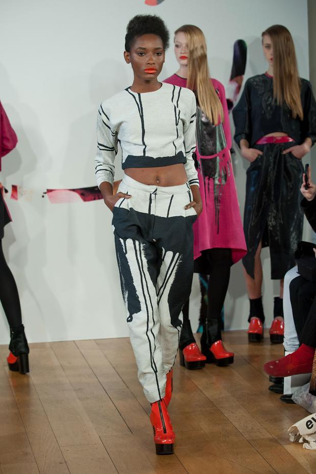 Jena Theo 2013秋冬女装秀1.jpg
