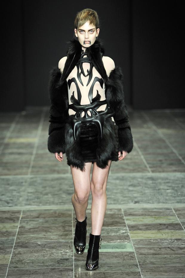 Anne Sofie Madsen 2013秋冬女装秀18.jpg