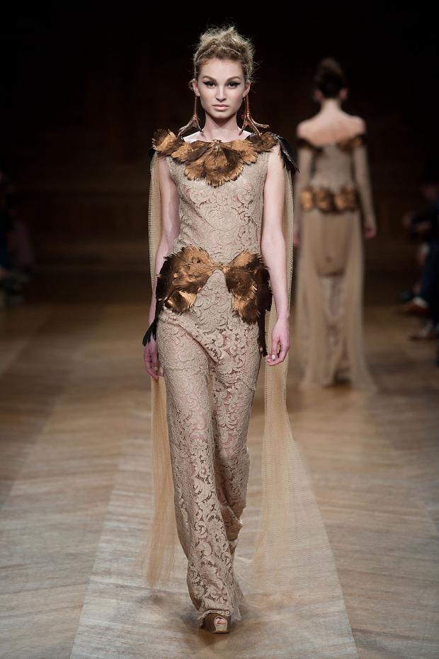 Oscar Carvallo 2013秋季高级定制女装2.jpg