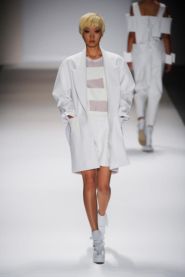 Kaal E.Suktae 2014春夏女装秀2.jpg