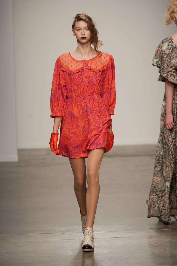 Ivana Helsinki 2014春夏女装秀27.jpg