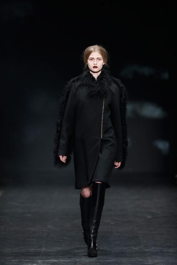 Luis Carvalho 2014秋冬女装秀0.jpg