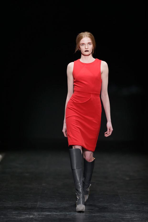 Luis Carvalho 2014秋冬女装秀23.jpg