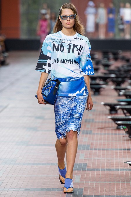 2014春夏服饰潮流趋势：戏谑标语0.jpg