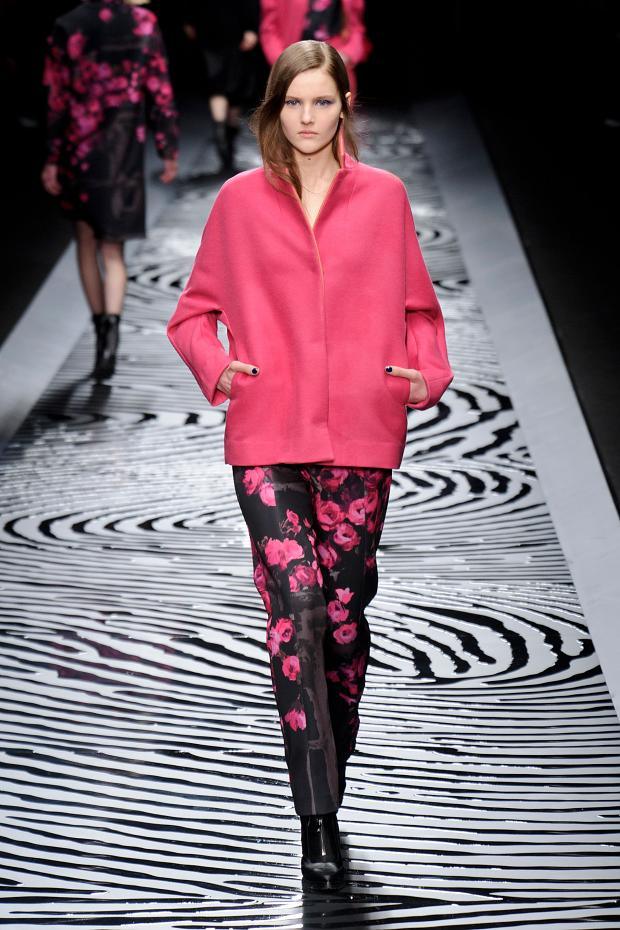 Shiatzy Chen 2014秋冬女装秀21.jpg