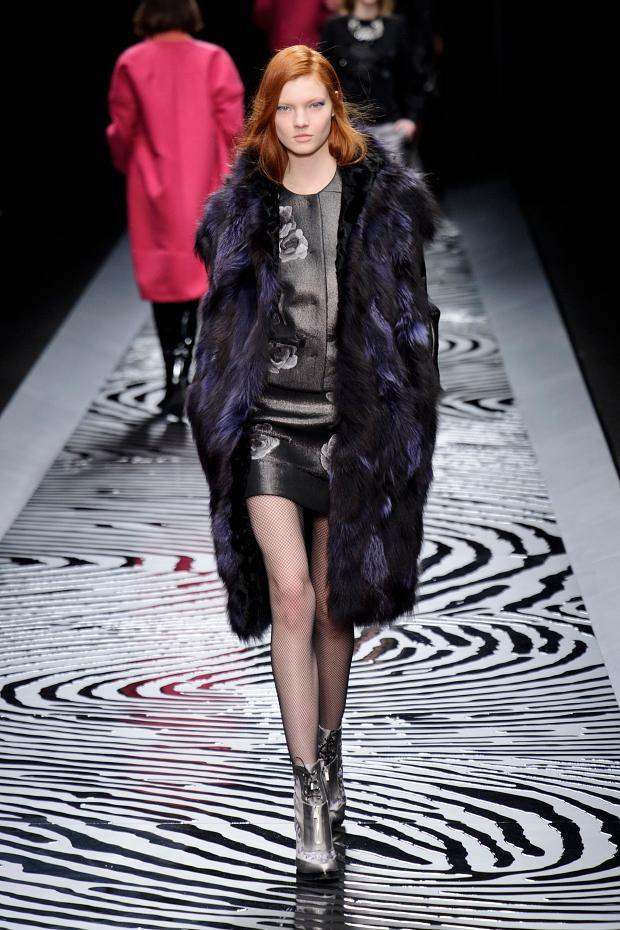 Shiatzy Chen 2014秋冬女装秀24.jpg