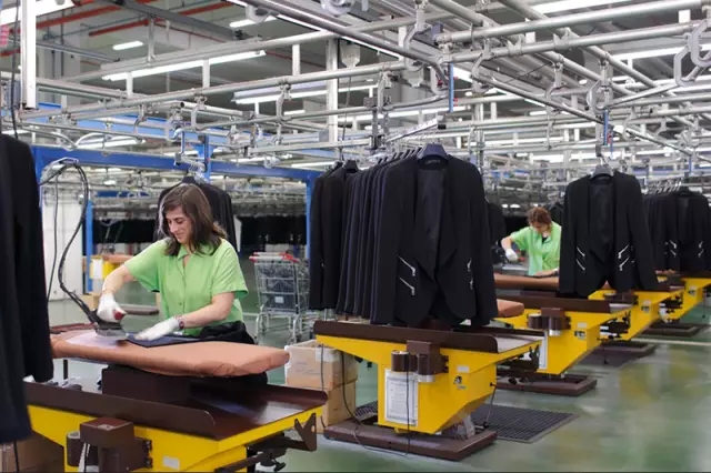 服装品牌大起底：你不知道Zara的14件事4.jpg