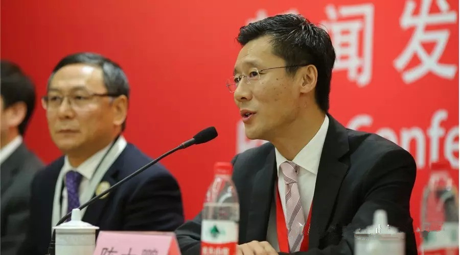 CHIC 2015服博会迎来开门红 首日到场观众5.3万3.jpg