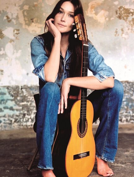 超模界实力派多面娇娃：Lily Cole、Carla Bruni1.jpg