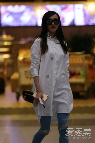 汤唯唐嫣章子怡 女星们的白衬衫造型盘点1.jpg