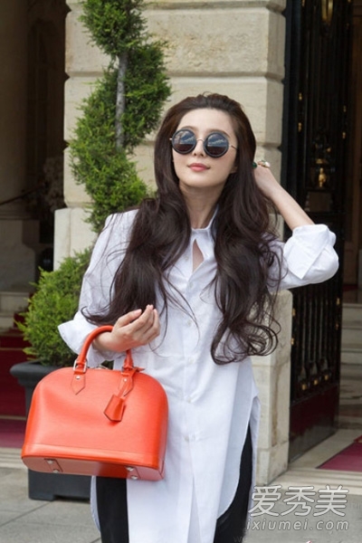 汤唯唐嫣章子怡 女星们的白衬衫造型盘点3.jpg