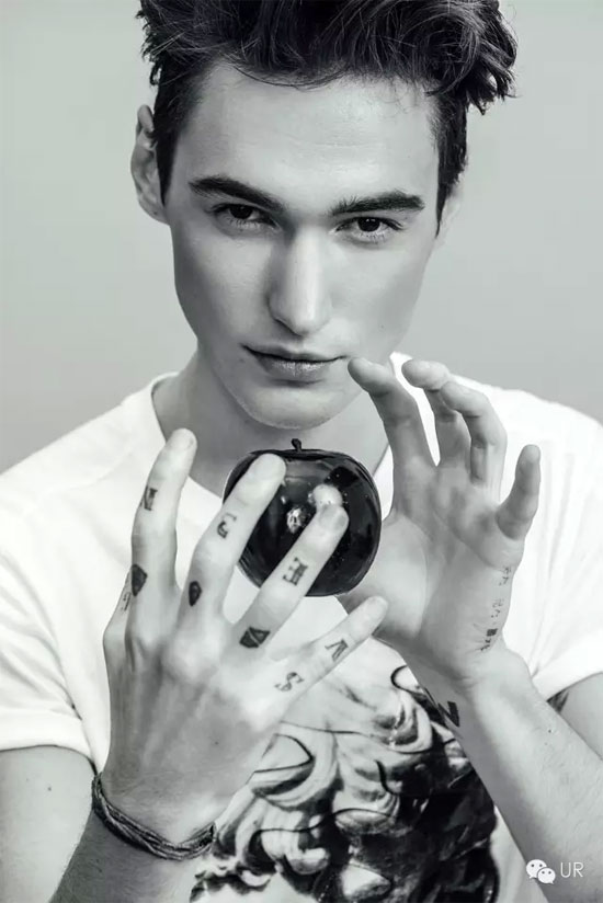 UR新品都市休闲 夏日时尚1.jpg