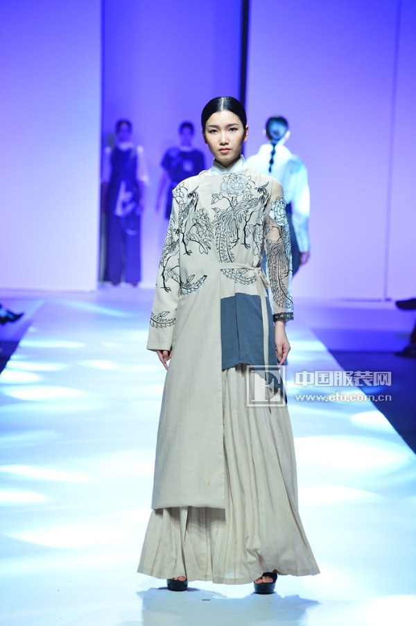 2015中国（广东）大学生时装周圆满落幕1.jpg