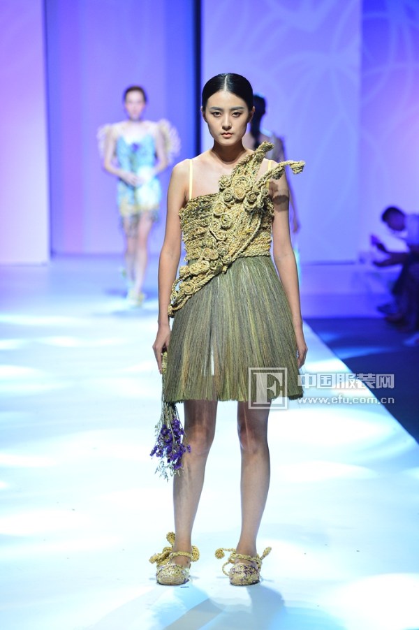2015中国（广东）大学生时装周圆满落幕5.jpg