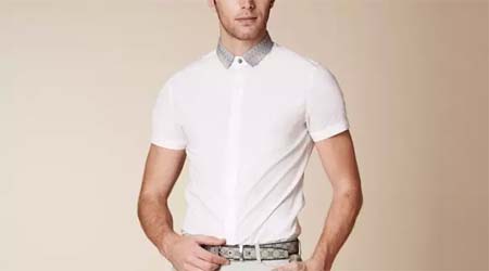 一件白衬衫 轻松打造“熟男”出差装0.jpg