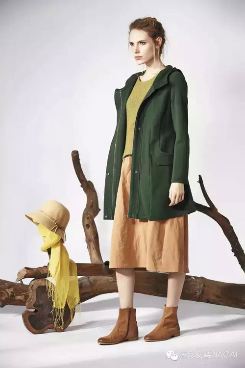 2015秋季新品 秋日里的那一抹翠绿2.jpg