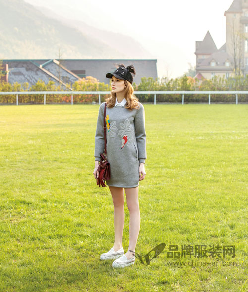 2015秋冬新款提前邀您 演绎自我 2.jpg