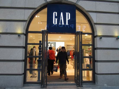 Gap第一季度业绩惨淡 公司计划简化操作流程夺回市场份额 0.jpg