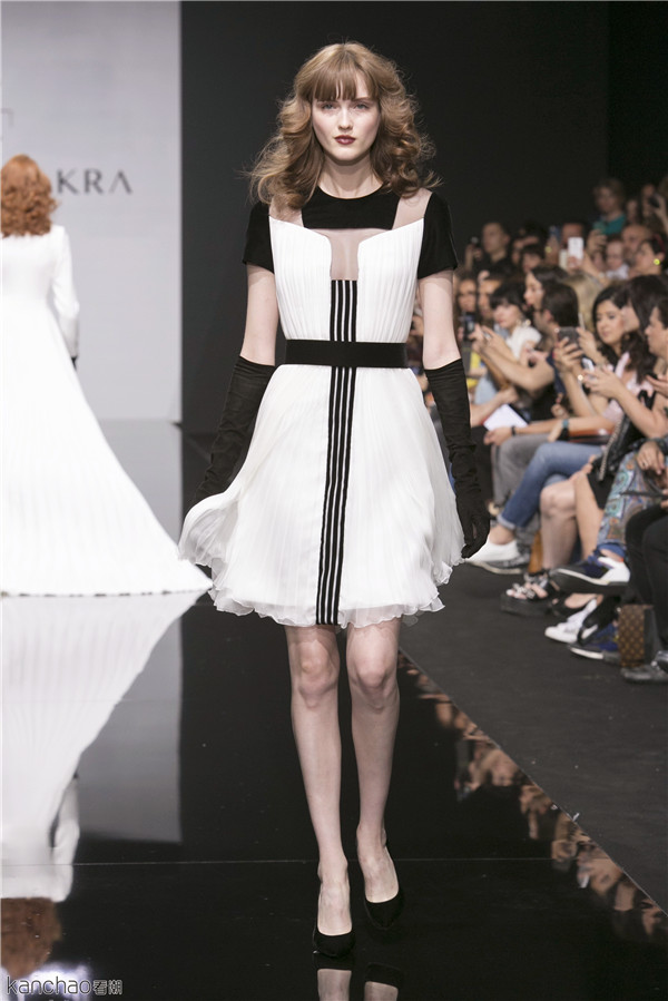 Georges Chakra2016秋冬女装巴黎高级定制系列3.jpg