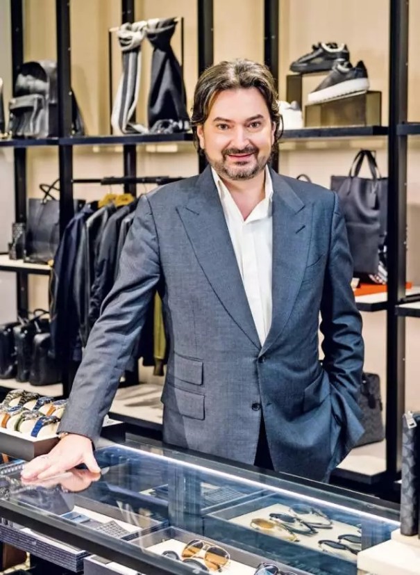 年轻人又开始买Coach了 从关店到双位增长它做了什么？1.jpg