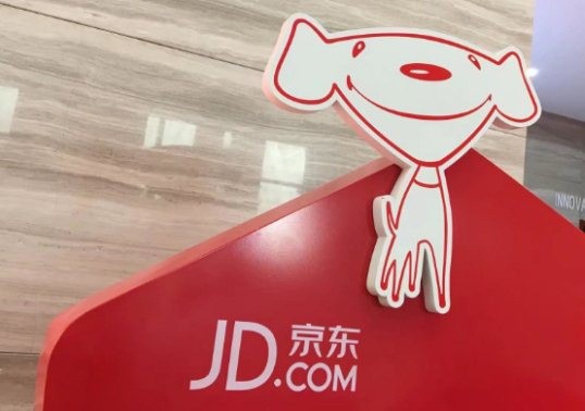 刘强东力推无人超市 背后是腾讯阿里的零售之战？0.jpg